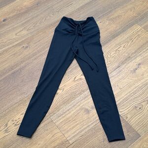 Year of Ours Black Drawstring Active Leggings